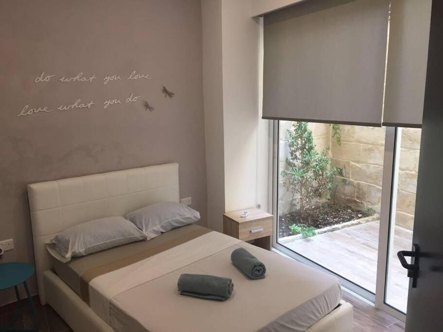 Sliema - 2 Mins From The Beachアパートメント エクステリア 写真